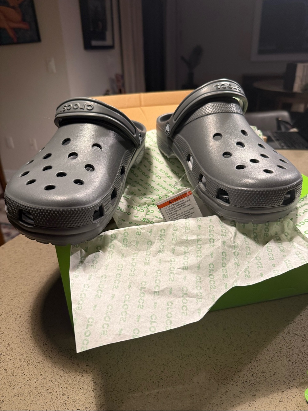 CROCS Mens Classic Clog - Slate Gray NWT - Picture 2 of 6